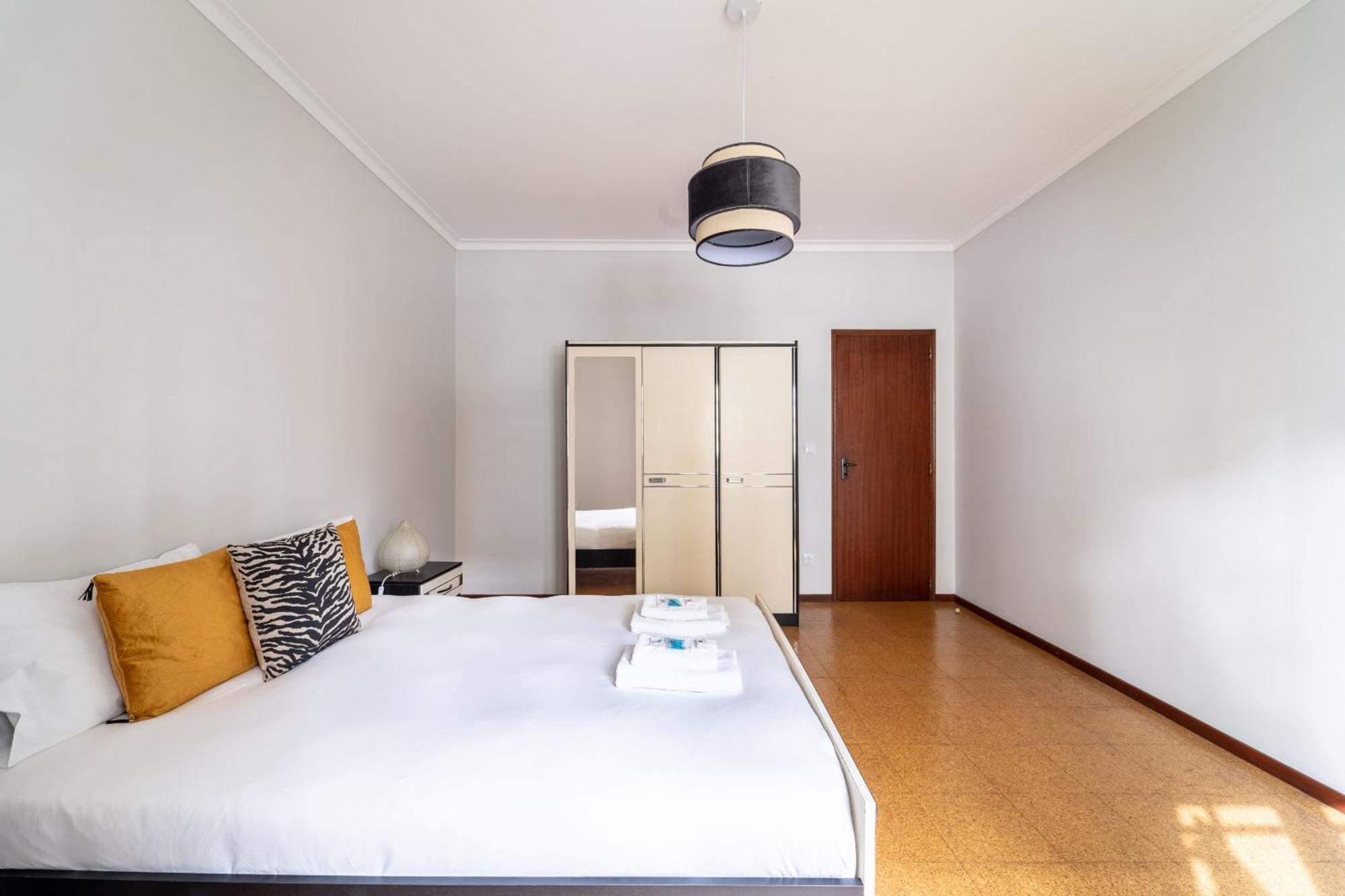 Amorosa Villa, 500M From The Beach By House And People Ngoại thất bức ảnh