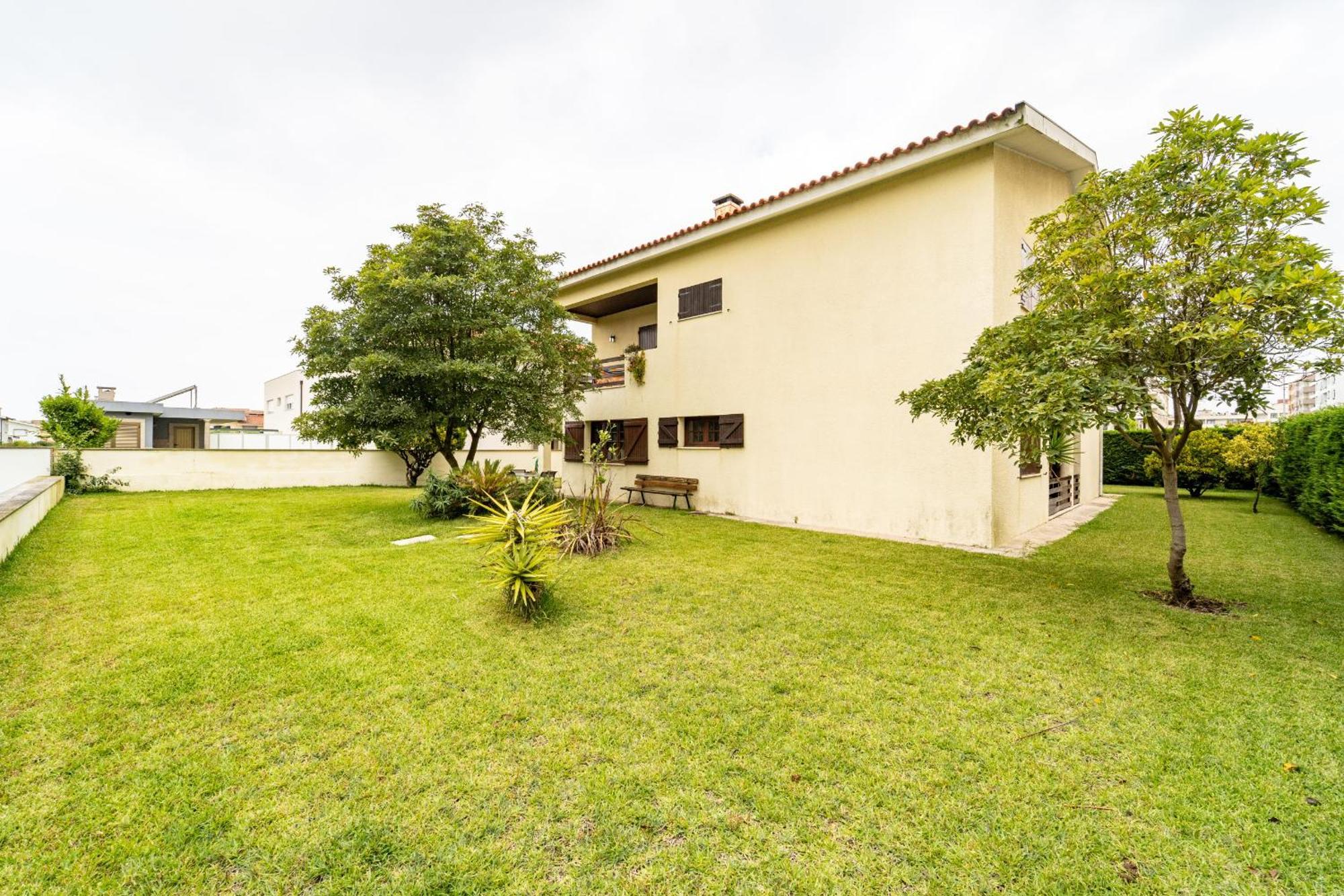Amorosa Villa, 500M From The Beach By House And People Ngoại thất bức ảnh